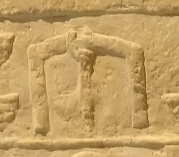 O22 on an Egyptian monument
